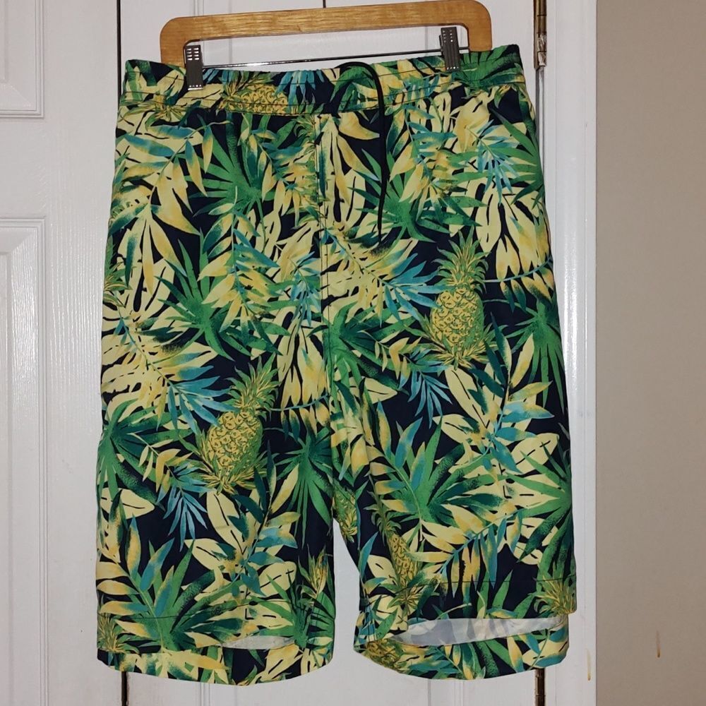 Caribbean Swimwear  Mens fern pineapple print big mens swin trunks  Sz 4X  Sz 4X